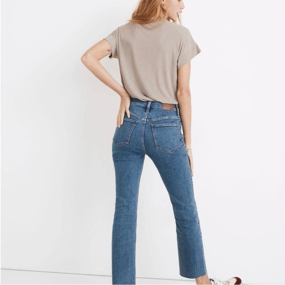 Madewell Cali Demi Boot Jeans Raw Hem - Picture 3 of 7